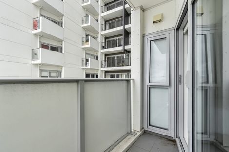Photo of property in Soho Apartments, 405/74 Taranaki Street, Te Aro, Wellington, 6011
