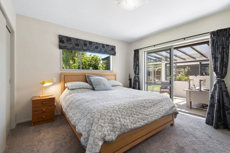 Photo of property in 38 Kingsdale Park Drive, Aokautere, Palmerston North, 4471