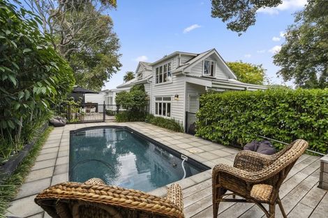 Photo of property in 8 Green Lane East, Remuera, Auckland, 1050