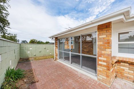Photo of property in 2 Katene Street, West End, Palmerston North, 4412