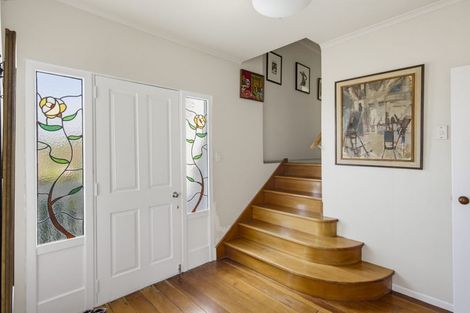 Photo of property in 9 Kirkway, Raumati Beach, Paraparaumu, 5032