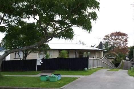 Photo of property in 27a Howe Street, Howick, Auckland, 2014