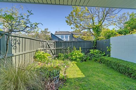 Photo of property in 1/99 Aikmans Road, Merivale, Christchurch, 8014
