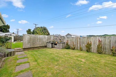 Photo of property in 10 Walnut Place, Owhata, Rotorua, 3010