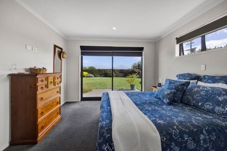 Photo of property in 472 Turuturu Road, Hawera, 4674