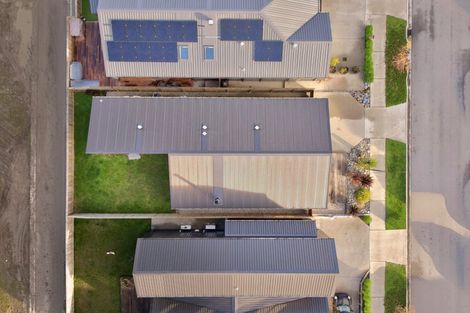 Photo of property in 25 Friesian Close, Jacks Point, 9371
