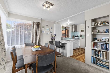 Photo of property in 95 Manu Crescent, Upper Vogeltown, New Plymouth, 4310