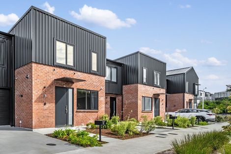 Photo of property in 73 Mangahoe Road, Mount Wellington, Auckland, 1062