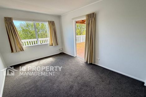 Photo of property in 1/452 Don Buck Road, Massey, Auckland, 0614