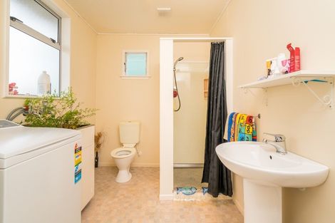 Photo of property in 1 Rimu Street, Kaka Point, Balclutha, 9271