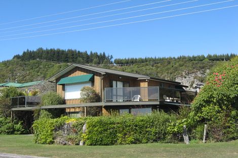 Photo of property in 10 Motuoapa Esplanade, Motuoapa, 3382