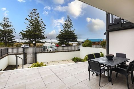 Photo of property in 3/20 Esplanade, Sumner, Christchurch, 8081