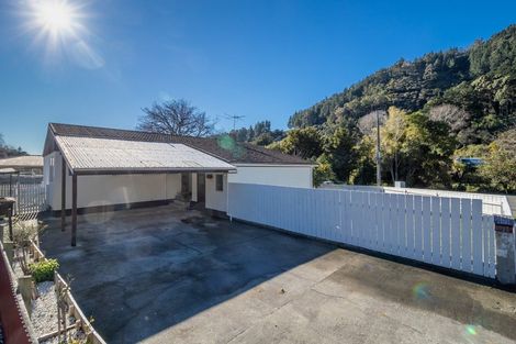 Photo of property in 2 Burn Place, The Brook, Nelson, 7010