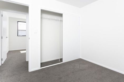 Photo of property in 13 Tokai Place, Glen Eden, 0602