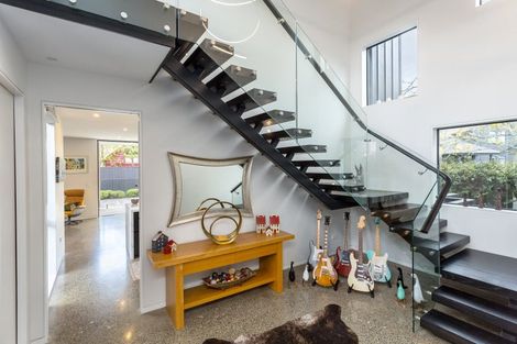 Photo of property in 91 Kuratawhiti Street, Greytown, 5794