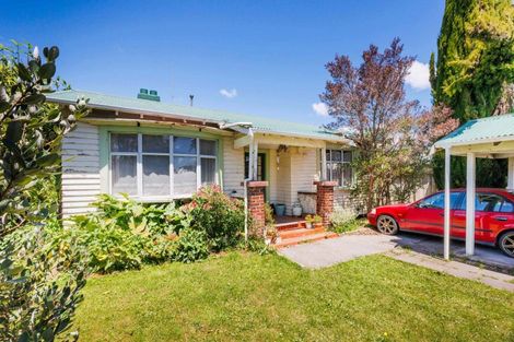 Photo of property in 40 Puriri Terrace, Roslyn, Palmerston North, 4414