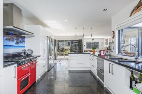 Photo of property in 1169 Whangaparaoa Road, Gulf Harbour, Whangaparaoa, 0930