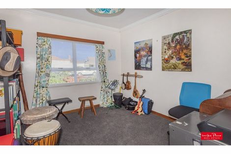 Photo of property in 1 Lovatt Crescent, Kensington, Whangarei, 0112