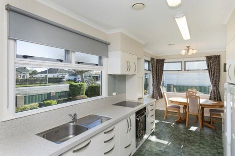 Photo of property in 39 Ormond Road, Whataupoko, Gisborne, 4010