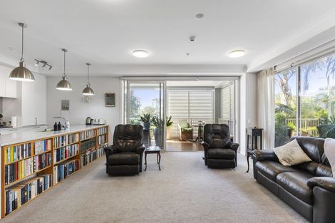 Photo of property in 201 Hibiscus Drive, Orewa, 0931