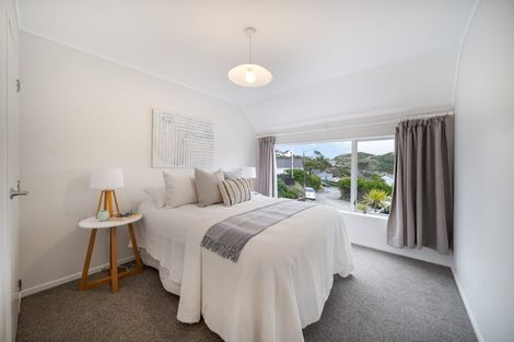 Photo of property in 8a Alister Way, Churton Park, Wellington, 6037