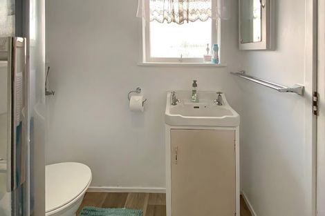 Photo of property in 5 Ferndale Road, Mount Wellington, Auckland, 1060