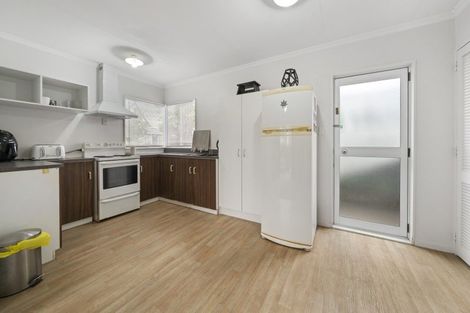 Photo of property in 60 Newton Place, Westbrook, Palmerston North, 4412