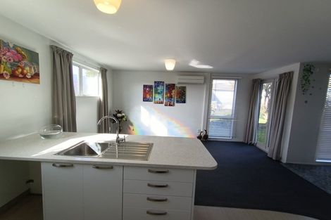 Photo of property in 44a Waverley Avenue, Glenfield, Auckland, 0629