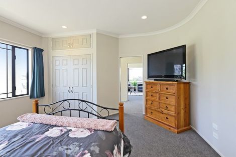 Photo of property in 301 Meeanee Road, Meeanee, Napier, 4112