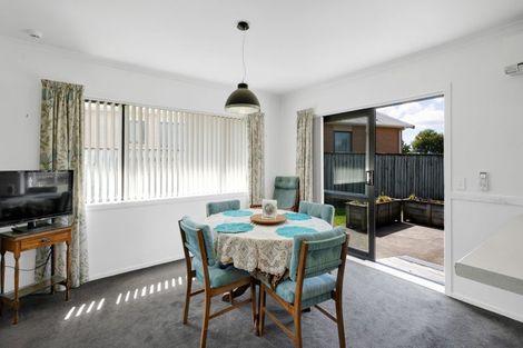 Photo of property in 6 Elizabeth Grove, Stratford, 4332