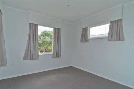 Photo of property in 2a Durham Crescent, Palmerston North, 4414