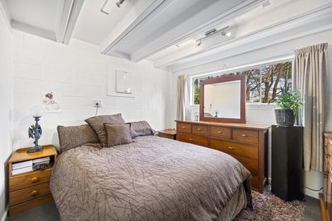 Photo of property in 1 Lovat Street, Havelock North, 4130