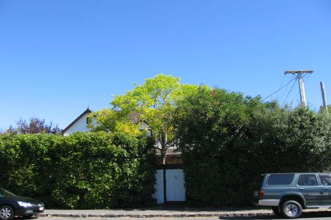 Photo of property in 2/66 Kitchener Road, Milford, Auckland, 0620