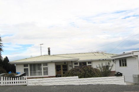 Photo of property in 5 Cambridge Street, Balclutha, 9230