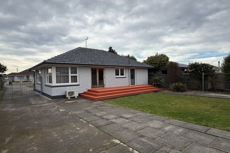 Photo of property in 75 Blankney Street, Hornby, Christchurch, 8042