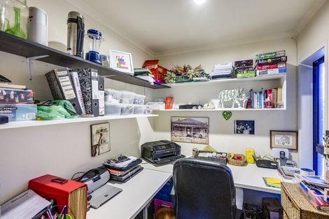 Photo of property in 3 Waitaha Place, Clive, 4102