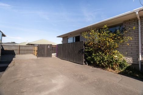 Photo of property in 4/443a Main South Road, Hornby, Christchurch, 8042