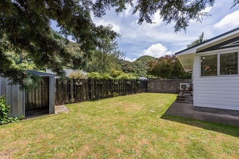 Photo of property in 39b Tacoma Drive, Totara Park, Upper Hutt, 5018