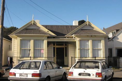 Photo of property in 635 Castle Street, North Dunedin, Dunedin, 9016