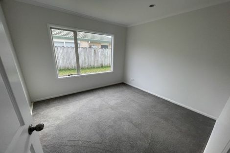 Photo of property in 5 Borris Close, East Tamaki, Auckland, 2016