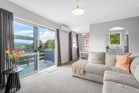Photo of property in 12 Halyard Place, Whitby, Porirua, 5024