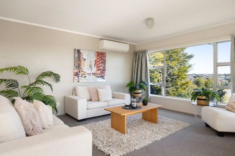 Photo of property in 33a Russleigh Drive, Dinsdale, Hamilton, 3204