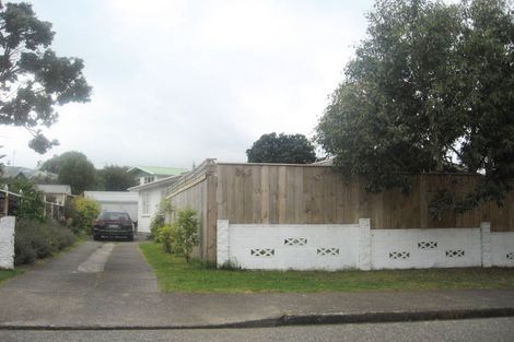 Photo of property in 19 Tarawa Street, Paekakariki, 5034