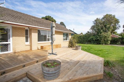 Photo of property in 3 Pateley Lane, Aranui, Christchurch, 8061