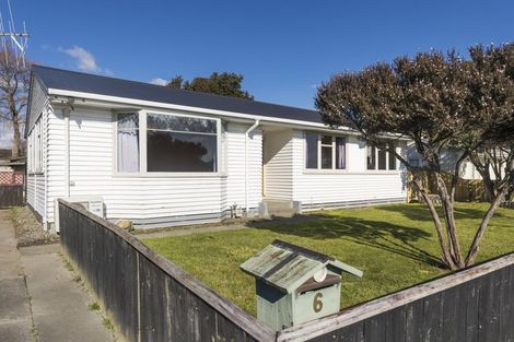 Photo of property in 6 Coventry Street, Highbury, Palmerston North, 4412