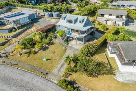 Photo of property in 5 Dudley Crescent, Cable Bay, 0420