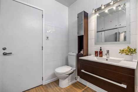 Photo of property in 72b Office Road, Merivale, Christchurch, 8014