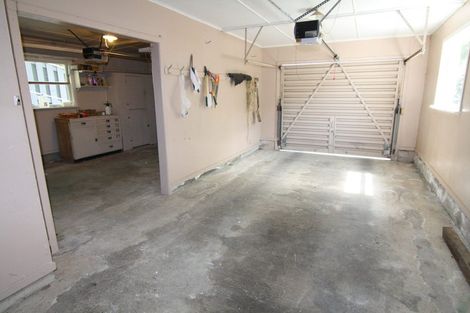 Photo of property in 10 Kamla Way, Khandallah, Wellington, 6035