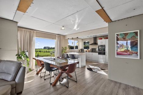 Photo of property in 153 Inland Road North, Tikorangi, Waitara, 4383