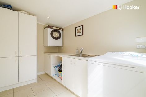 Photo of property in 17 Murray Street, Caversham, Dunedin, 9012